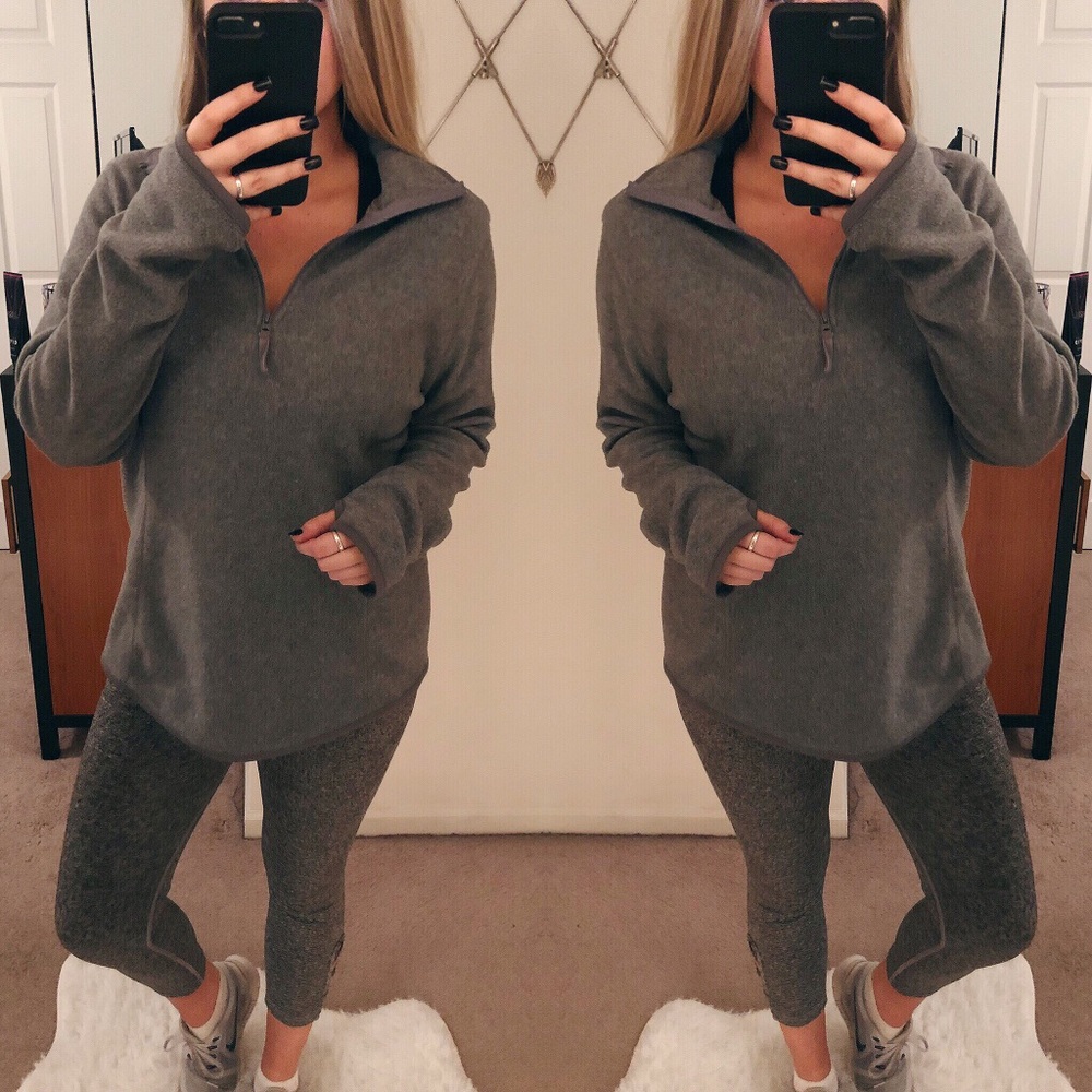 •Half Zip Pullover•